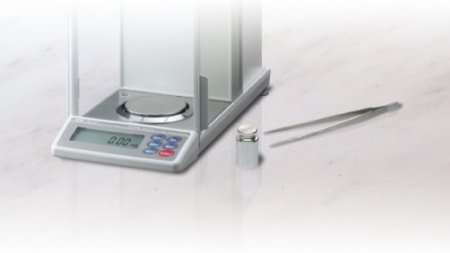 Аналитические весы AND GH-202 купить по низкой цене | МАКСПРОФИТ